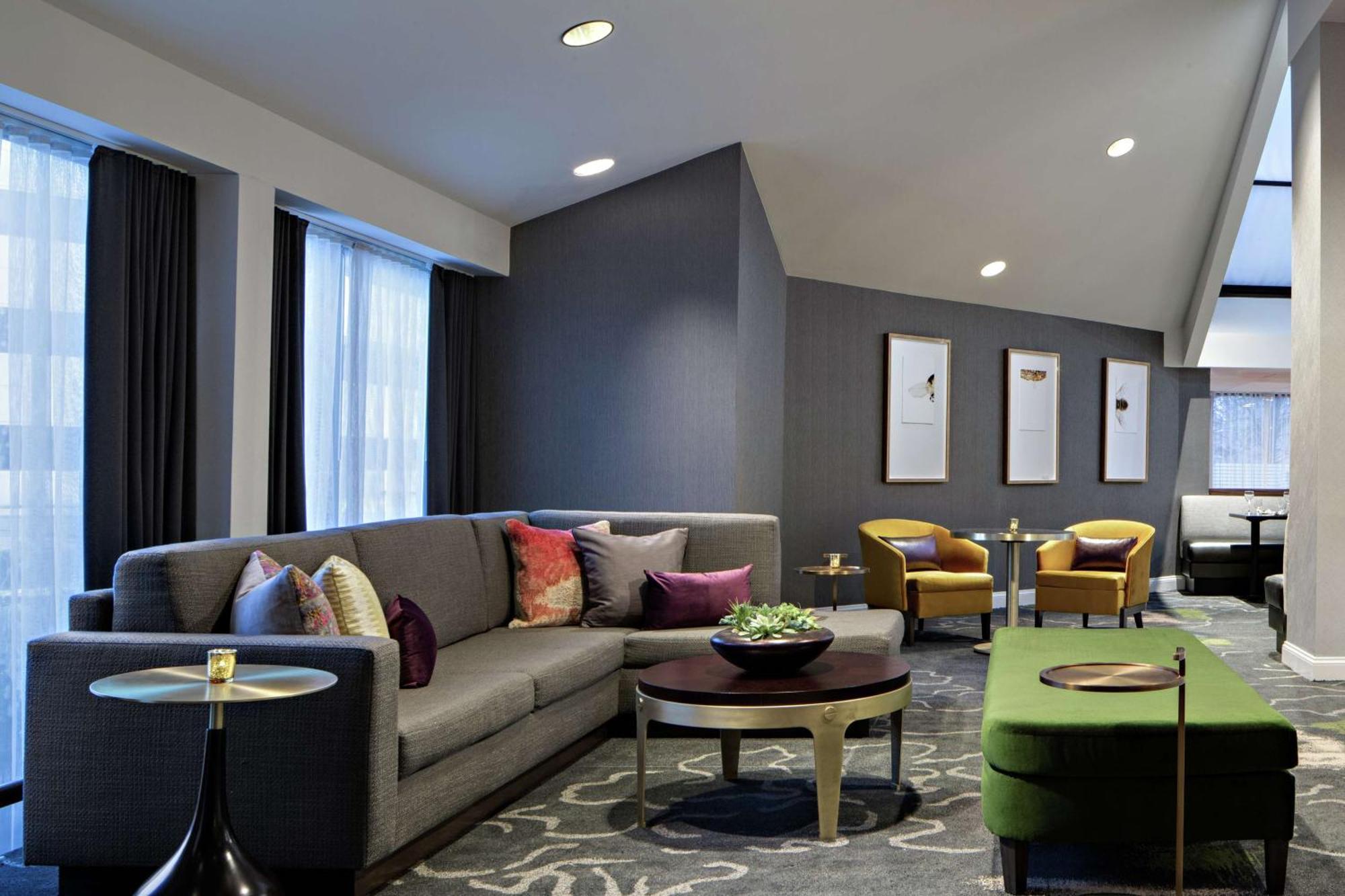 Doubletree By Hilton Fairfield Hotel & Suites Экстерьер фото